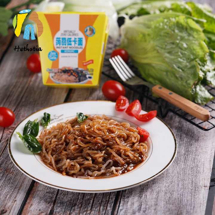 Ready to eat cup type shirataki instant noodles